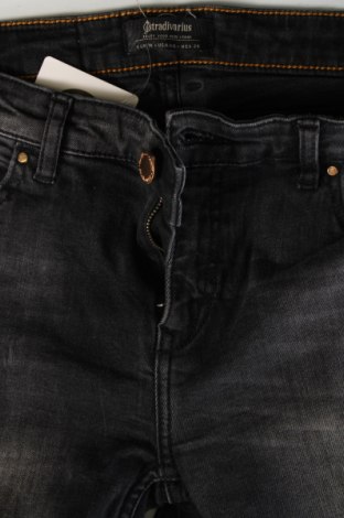 Damskie jeansy Stradivarius, Rozmiar S, Kolor Czarny, Cena 28,99 zł