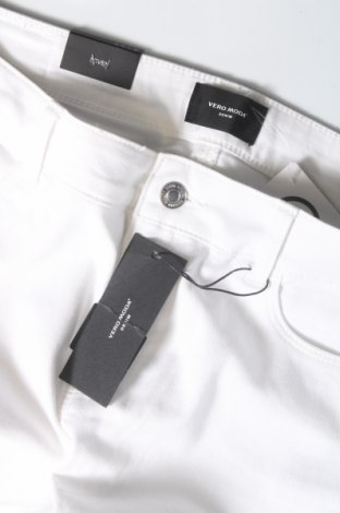 Dámske džínsy  Vero Moda, Veľkosť XL, Farba Biela, Cena  39,69 €