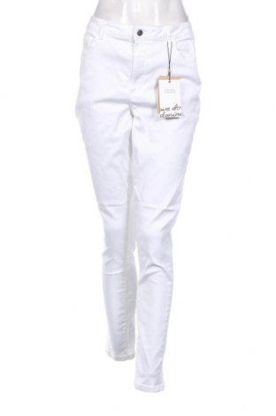 Дамски дънки Vero Moda, Размер XL, Цвят Бял, Цена 42,35 лв.