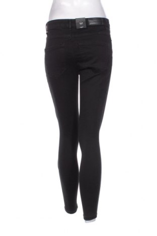 Dámské džíny  Vero Moda, Velikost M, Barva Černá, Cena  424,00 Kč