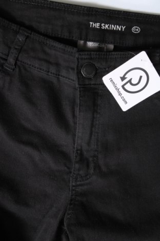 Damen Jeans Yessica, Größe S, Farbe Schwarz, Preis 4,84 €