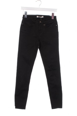 Дамски дънки Zara, Размер XS, Цвят Черен, Цена 13,77 лв.