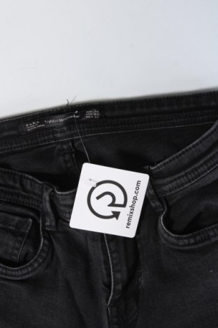 Damskie jeansy Zara Trafaluc, Rozmiar XS, Kolor Czarny, Cena 24,18 zł