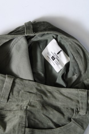 Дамски джинси, Размер M, Цвят Зелен, Цена 8,12 лв.