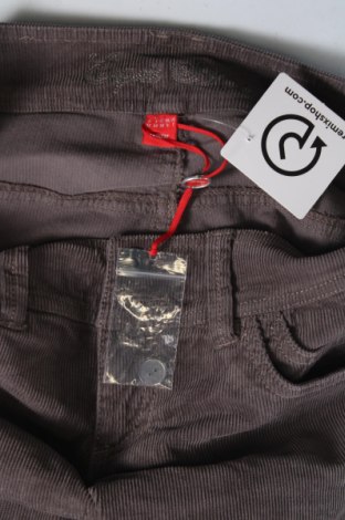 Дамски джинси Esprit, Размер XS, Цвят Сив, Цена 26,69 лв.