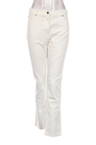 Pantaloni de velvet de femei Marks & Spencer, Mărime M, Culoare Alb, Preț 88,82 Lei