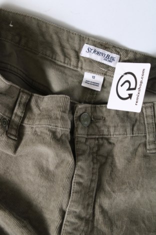 Pantaloni de velvet de femei St. John's Bay, Mărime M, Culoare Verde, Preț 23,85 Lei