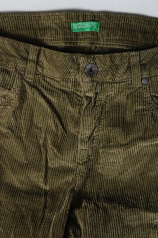 Дамски джинси United Colors Of Benetton, Размер M, Цвят Зелен, Цена 8,20 лв.