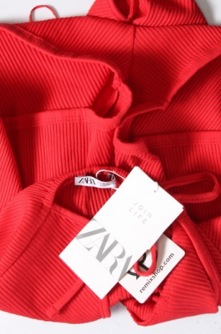 Дамски гащеризон Zara, Размер XL, Цвят Червен, Цена 77,00 лв.
