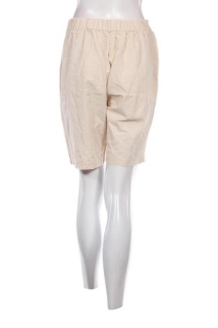 Дамски къс панталон, Размер M, Цвят Бежов, Цена 18,82 лв.