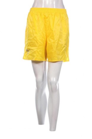 Дамски къс панталон, Размер M, Цвят Жълт, Цена 9,38 лв.