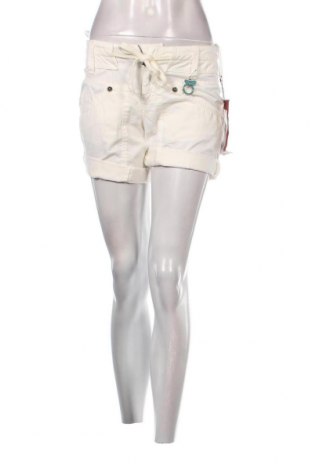 Γυναικείο κοντό παντελόνι ALE clothing, Μέγεθος S, Χρώμα Λευκό, Τιμή 22,27 €