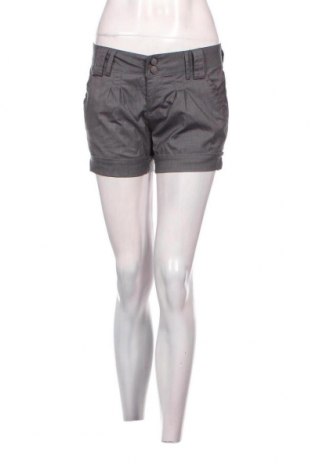 Дамски къс панталон Basic Collection, Размер M, Цвят Сив, Цена 11,42 лв.