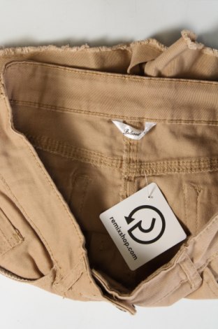 Pantaloni scurți de femei Beloved, Mărime M, Culoare Bej, Preț 24,48 Lei