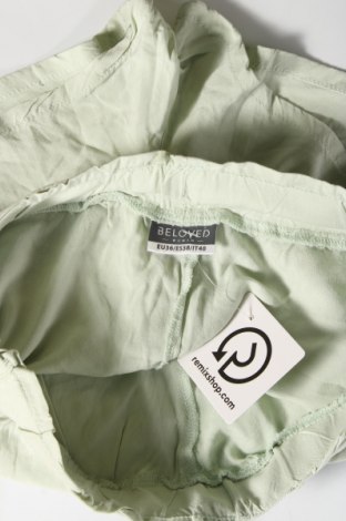 Damen Shorts Beloved, Größe S, Farbe Grün, Preis € 18,47
