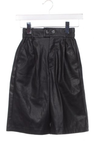 Дамски къс панталон Bershka, Размер XS, Цвят Черен, Цена 10,45 лв.