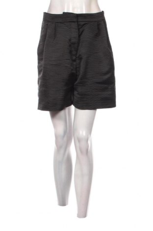 Γυναικείο κοντό παντελόνι COS, Μέγεθος M, Χρώμα Μαύρο, Τιμή 65,60 €