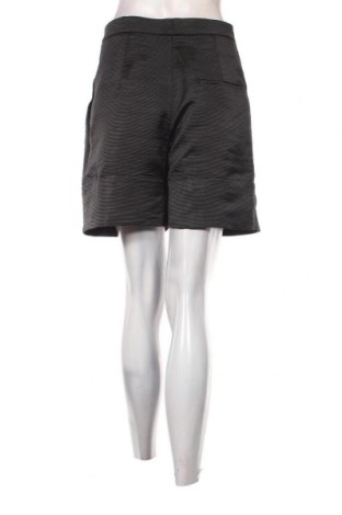 Дамски къс панталон COS, Размер M, Цвят Черен, Цена 128,25 лв.