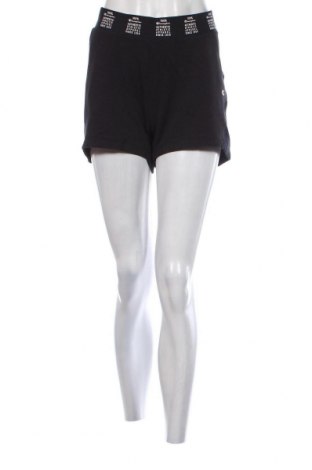 Damen Shorts Champion, Größe XL, Farbe Schwarz, Preis € 39,69