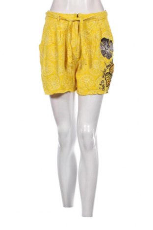 Damen Shorts Desigual, Größe M, Farbe Gelb, Preis € 24,46