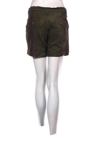 Дамски къс панталон Esprit, Размер S, Цвят Зелен, Цена 34,00 лв.