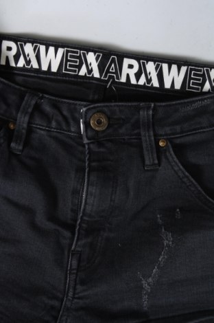 Дамски къс панталон G-Star Raw, Размер XS, Цвят Сив, Цена 24,96 лв.