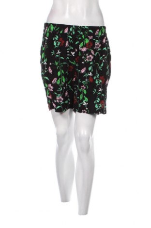 Γυναικείο κοντό παντελόνι Kaffe, Μέγεθος M, Χρώμα Πολύχρωμο, Τιμή 21,43 €
