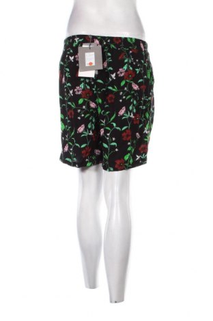 Γυναικείο κοντό παντελόνι Kaffe, Μέγεθος M, Χρώμα Πολύχρωμο, Τιμή 7,14 €