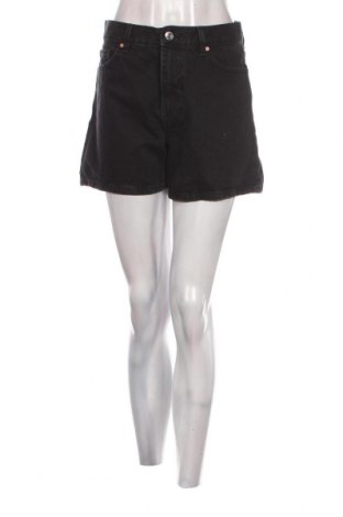 Γυναικείο κοντό παντελόνι Mango, Μέγεθος M, Χρώμα Μαύρο, Τιμή 8,25 €