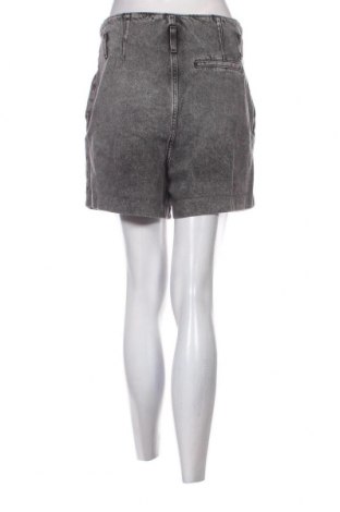 Damen Shorts Mohito, Größe M, Farbe Grau, Preis 18,47 €