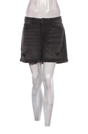Γυναικείο κοντό παντελόνι Noisy May, Μέγεθος M, Χρώμα Μαύρο, Τιμή 7,19 €