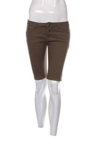 Damen Shorts Piazza Italia, Größe M, Farbe Grün, Preis 4,91 €