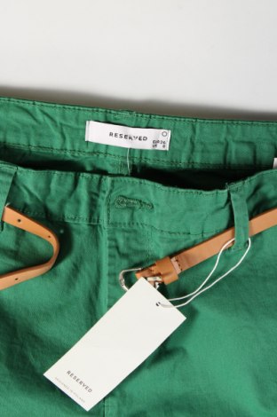 Pantaloni scurți de femei Reserved, Mărime S, Culoare Verde, Preț 79,08 Lei