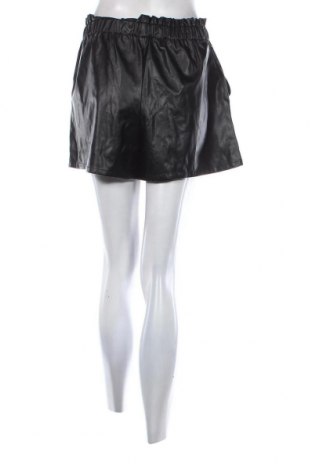 Γυναικείο κοντό παντελόνι SHEIN, Μέγεθος M, Χρώμα Μαύρο, Τιμή 4,11 €