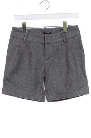 Damen Shorts Sisley, Größe S, Farbe Grau, Preis 16,03 €