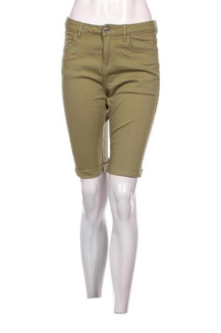 Damen Shorts Terranova, Größe M, Farbe Grün, Preis 5,70 €
