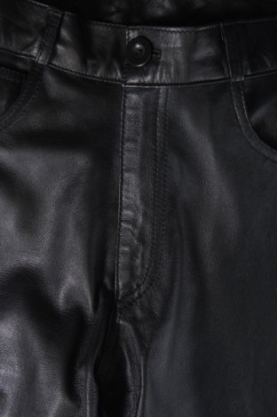 Γυναικείο παντελόνι δερμάτινο, Μέγεθος M, Χρώμα Μαύρο, Τιμή 100,21 €