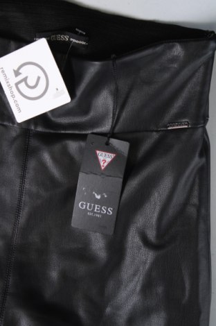 Γυναικείο παντελόνι δερμάτινο Guess, Μέγεθος S, Χρώμα Μαύρο, Τιμή 39,90 €