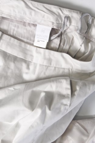 Γυναικείο κοστούμι Madeleine, Μέγεθος S, Χρώμα Λευκό, Τιμή 54,60 €