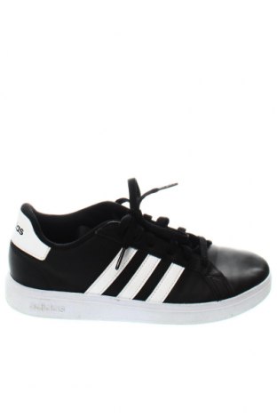 Дамски обувки Adidas, Размер 37, Цвят Черен, Цена 80,10 лв.