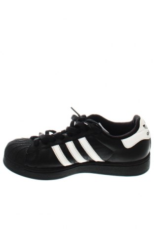 Дамски обувки Adidas Originals, Размер 37, Цвят Черен, Цена 91,80 лв.