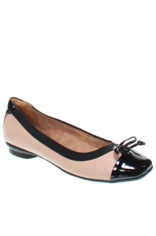 Дамски обувки Clarks, Размер 36, Цвят Многоцветен, Цена 81,20 лв.