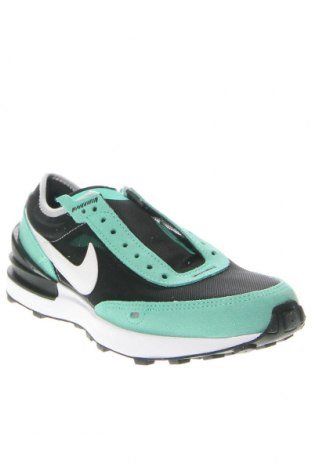 Дамски обувки Nike, Размер 38, Цвят Многоцветен, Цена 203,00 лв.