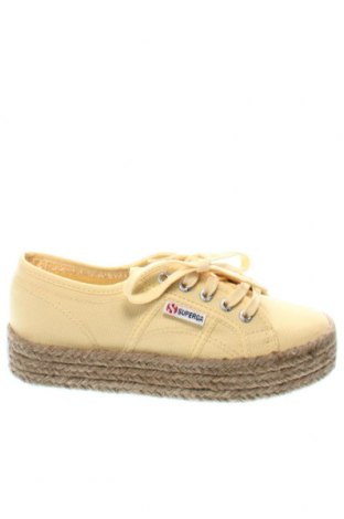 Дамски обувки Superga, Размер 36, Цвят Жълт, Цена 81,20 лв.