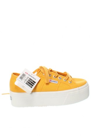 Дамски обувки Superga, Размер 37, Цвят Жълт, Цена 101,50 лв.