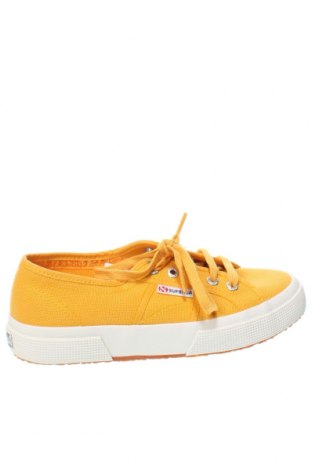 Дамски обувки Superga, Размер 37, Цвят Жълт, Цена 91,35 лв.