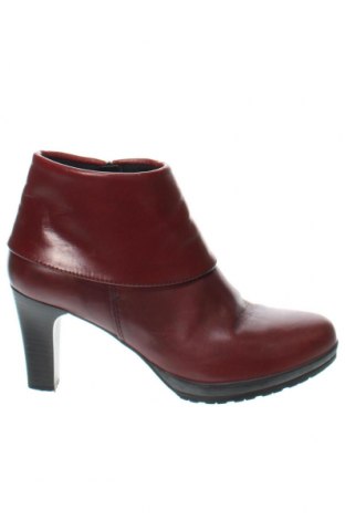 Dámské boty  Tamaris, Velikost 37, Barva Červená, Cena  447,00 Kč