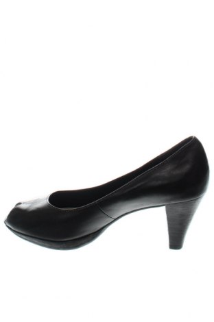 Dámské boty  Tamaris, Velikost 39, Barva Černá, Cena  445,00 Kč