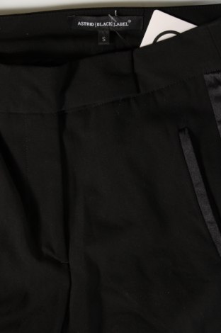 Γυναικείο παντελόνι ASTRID BLACK LABEL, Μέγεθος S, Χρώμα Μαύρο, Τιμή 13,88 €