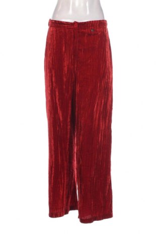 Дамски панталон Amelie & Amelie, Размер M, Цвят Червен, Цена 10,15 лв.